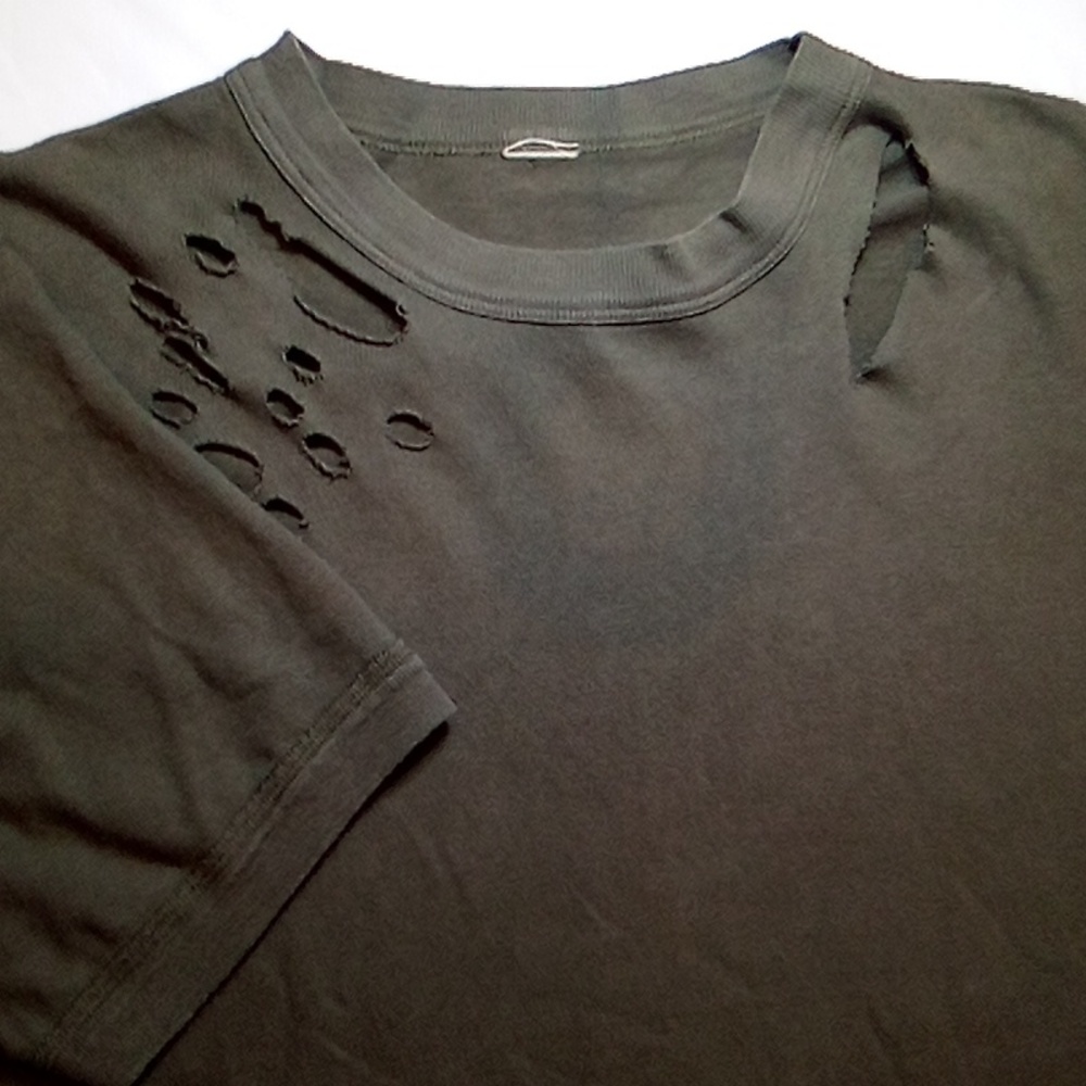 No Name, Size Large, Olive Green w/Hole Accents, Short Sleeve T-shirt